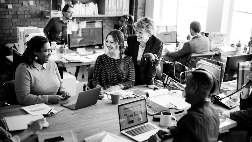 Agence de communication 360° : l'art de coordonner tous les canaux pour un impact maximum