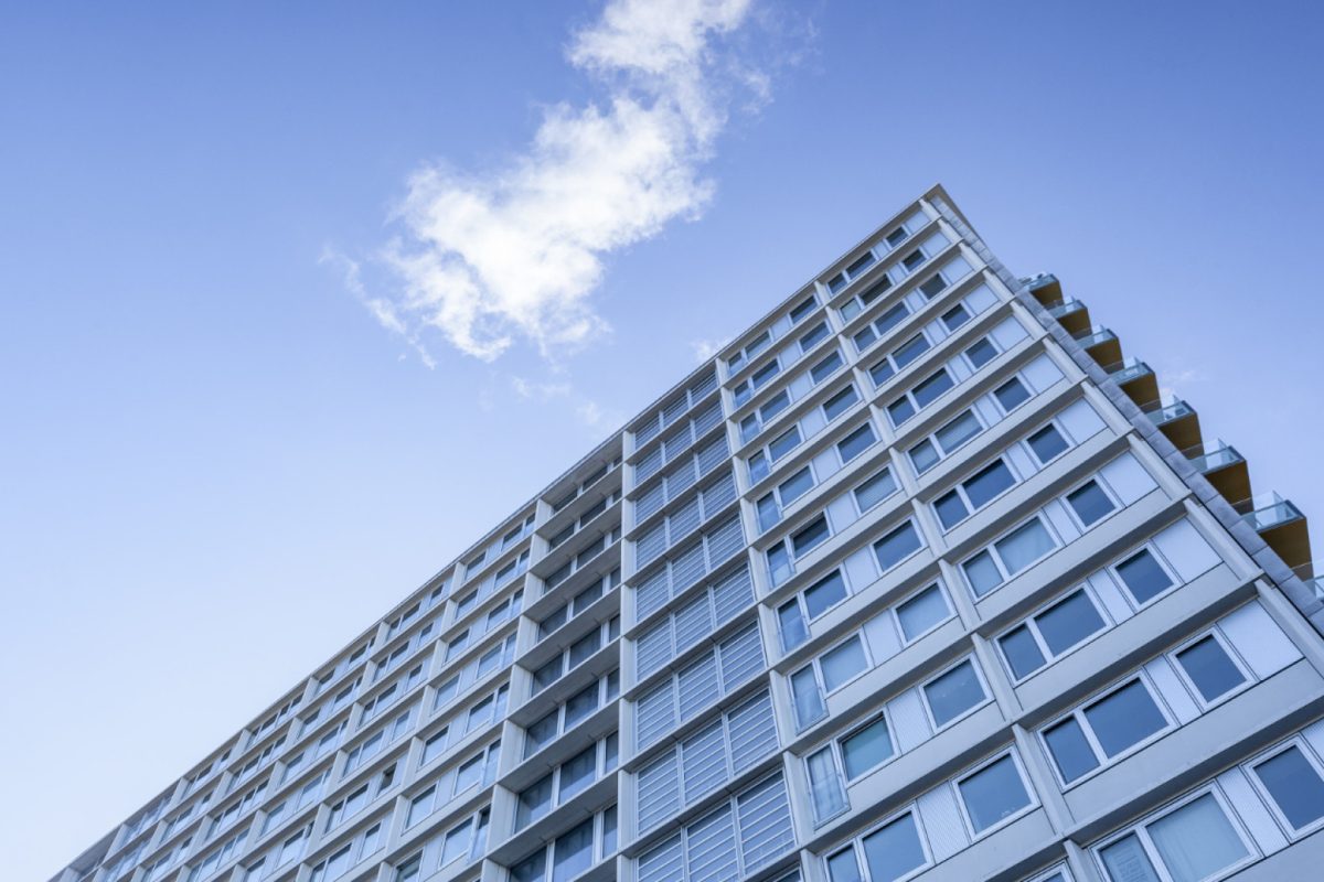 Stratégies d'investissement gagnantes : combiner SCPI et ISR pour un avenir durable