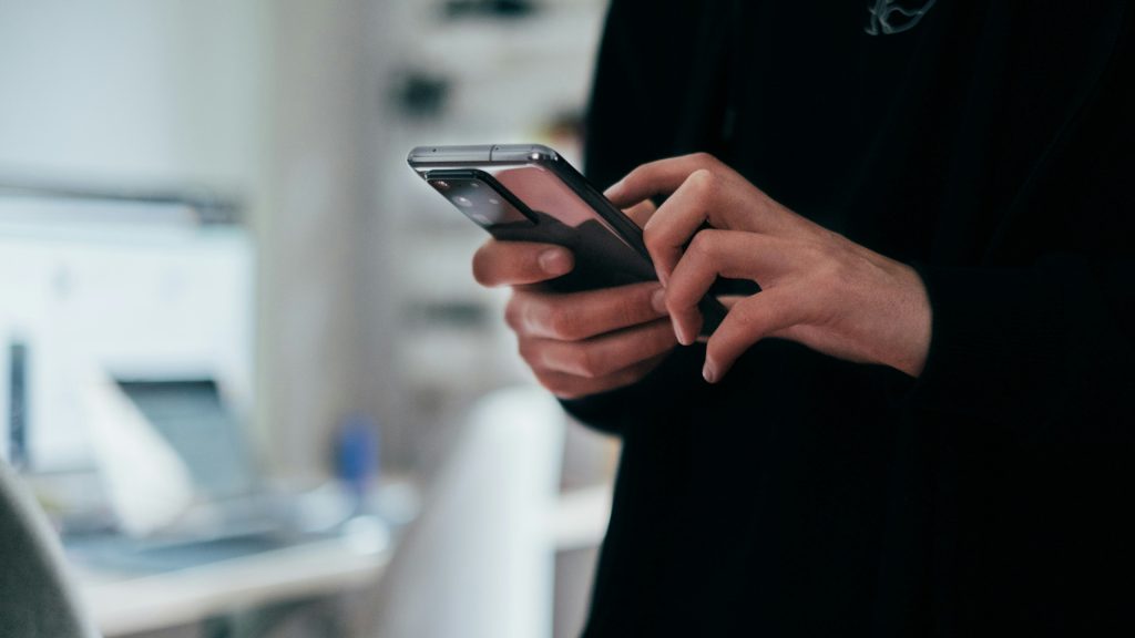 Un smartphone reconditionné peut-il être meilleur qu’un neuf ?