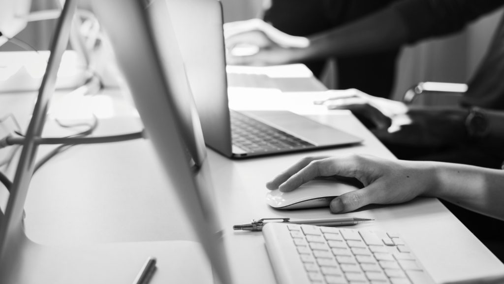 Optimiser votre budget digital : profitez des aides pour la création de site web