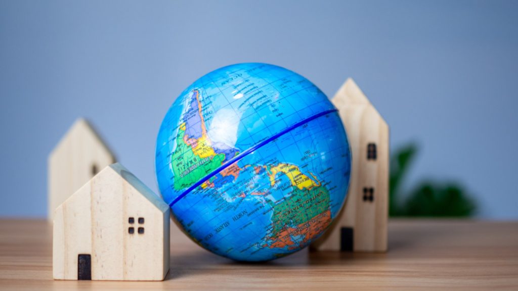 Comment choisir la meilleure société pour vous exposer à l’immobilier international ?