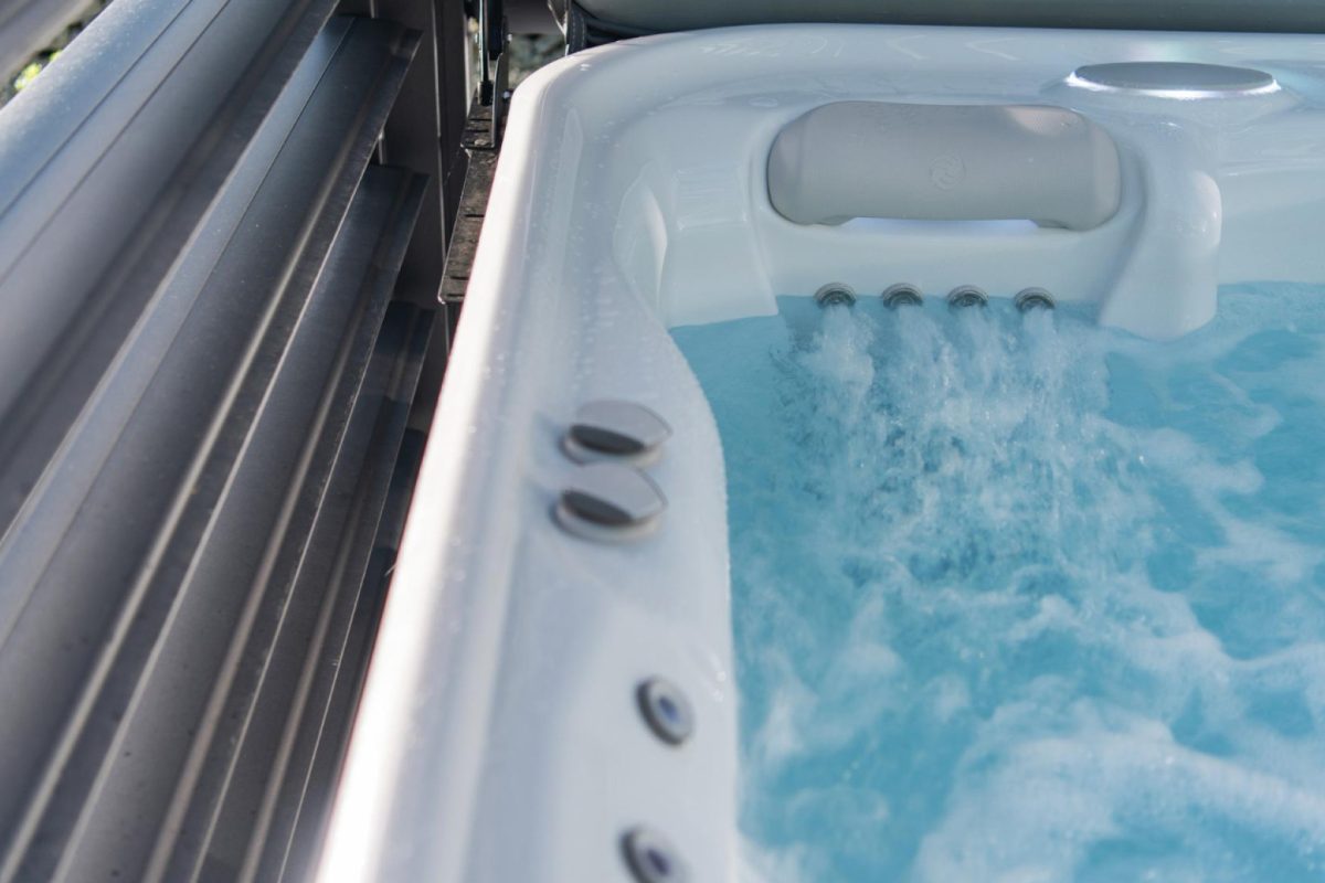 Couverture spa : un accessoire indispensable pour réduire votre consommation d’énergie