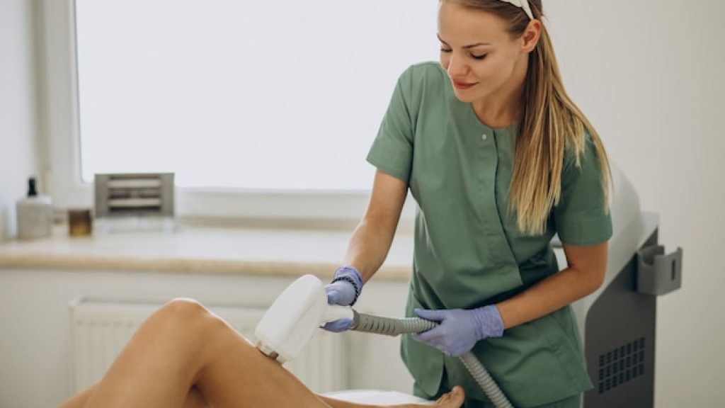 Pourquoi choisir l’épilation laser plutôt que les méthodes classiques ?