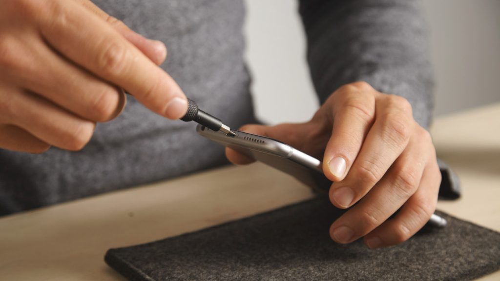 Les avantages d’un téléphone reconditionné pour votre budget et la planète