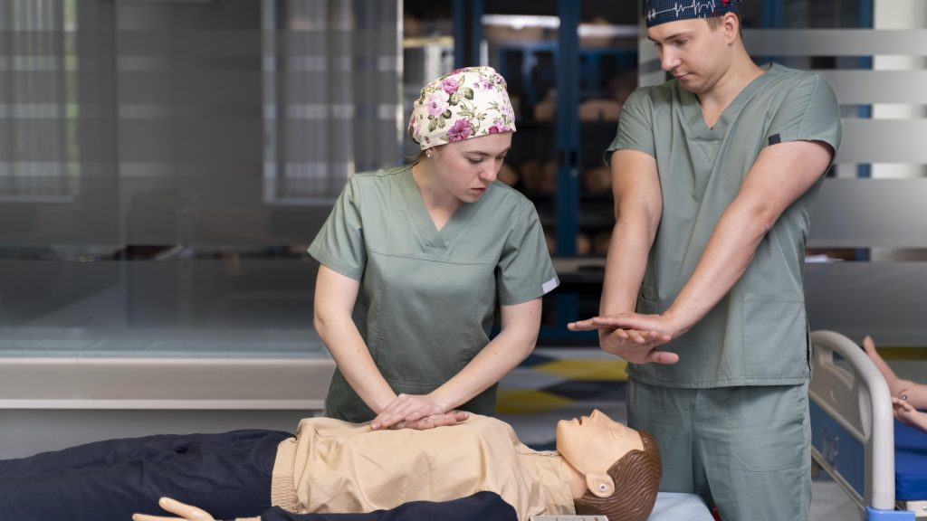 Formation AFGSU 2 : déroulement, durée et certification