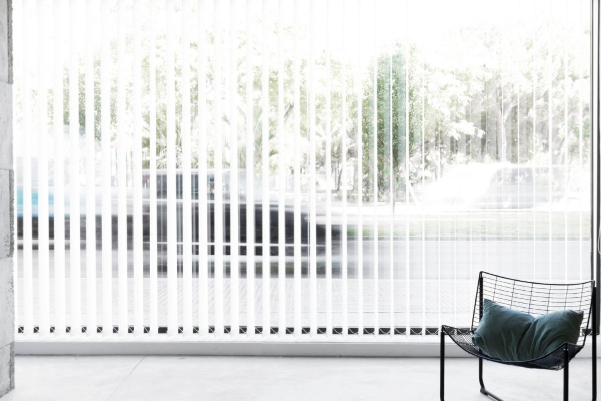 Store californien : une solution efficace contre le soleil ?